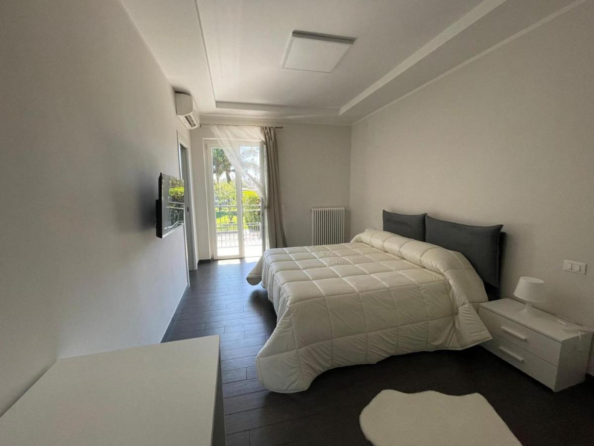 Villa Marisa Resort كاستيلاّماري دي ستا المظهر الخارجي الصورة