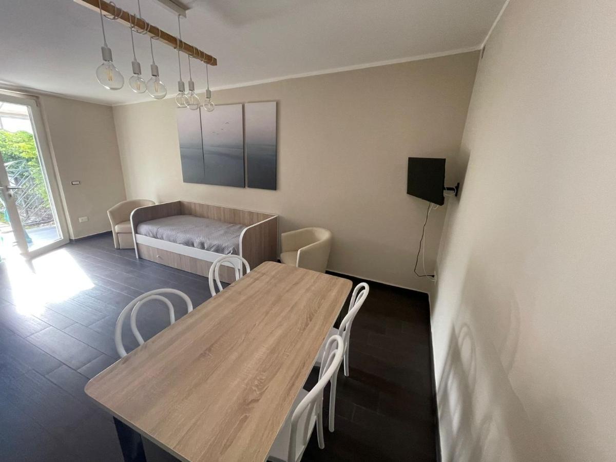 Villa Marisa Resort كاستيلاّماري دي ستا المظهر الخارجي الصورة